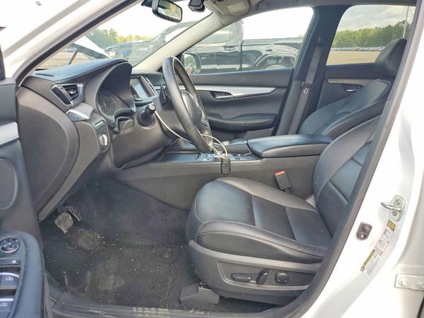 2022 INFINITI QX50 Luxe
