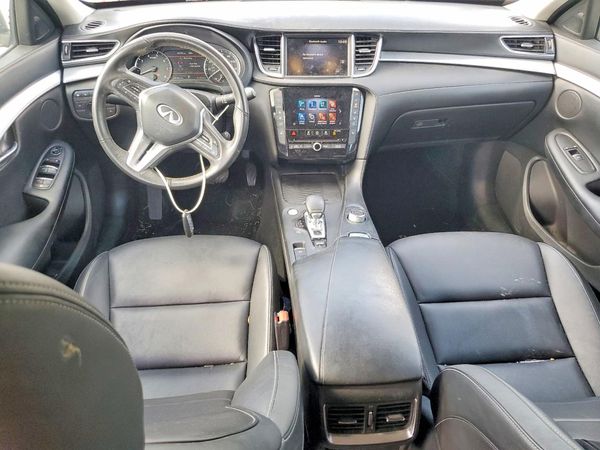 2022 INFINITI QX50 Luxe