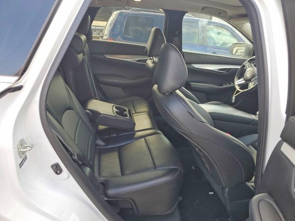 2022 INFINITI QX50 Luxe