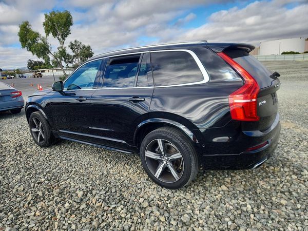 2018 VOLVO XC90 R-Design