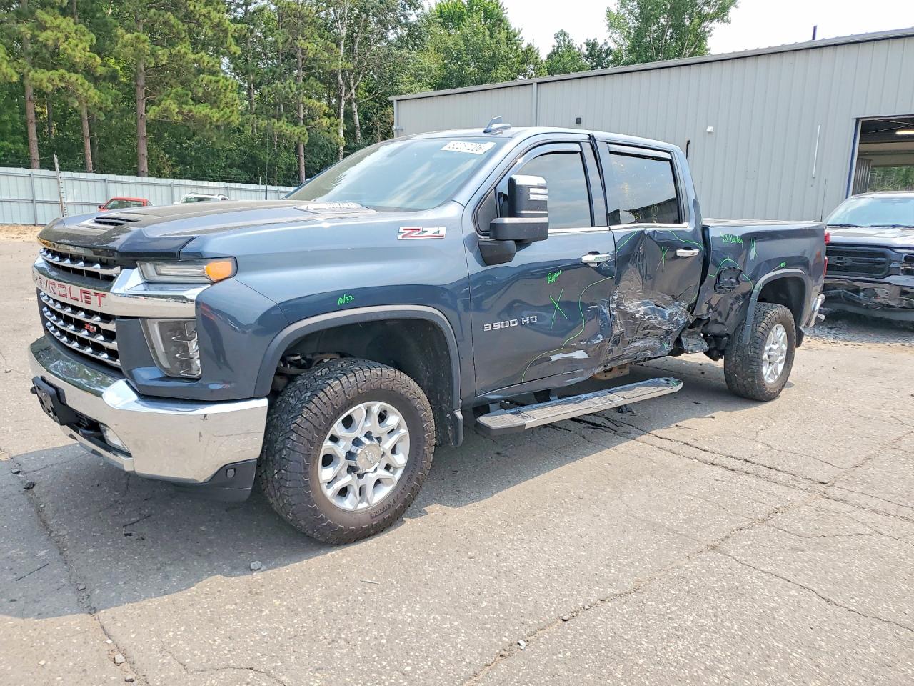 2020 CHEVROLET SILVERADO LTZ