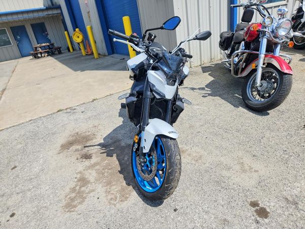 2025 YAMAHA MT09