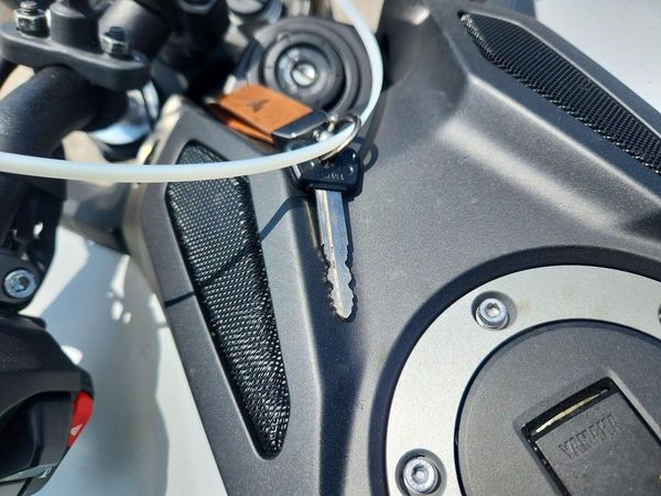 2025 YAMAHA MT09