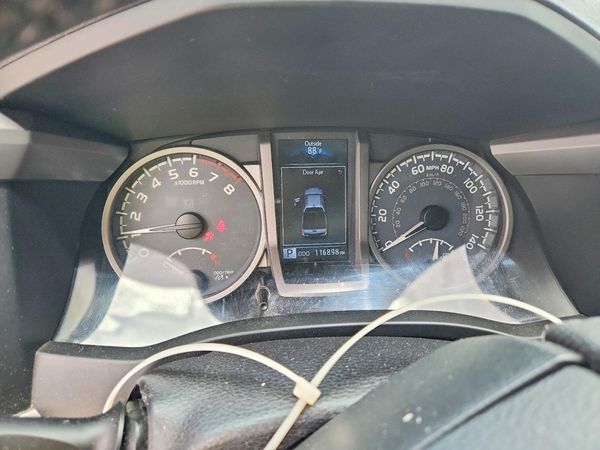 2016 TOYOTA TACOMA