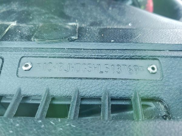 2017 JEEP WRANGLER UNLIMITED SPORT 4X4