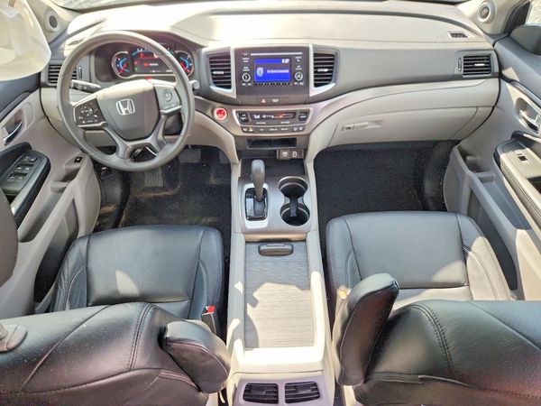 2020 HONDA PILOT