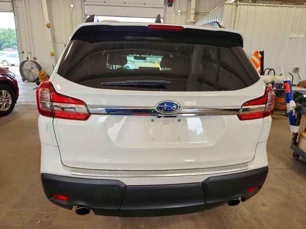 2022 SUBARU ASCENT Premium 8