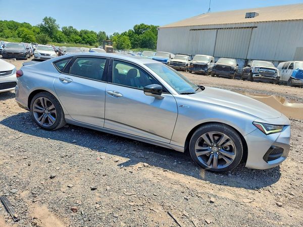 2023 ACURA TLX