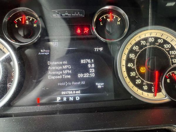 2013 RAM 1500 ST CREW CAB 4X4