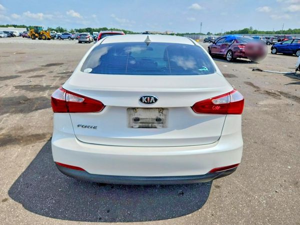 2015 KIA FORTE