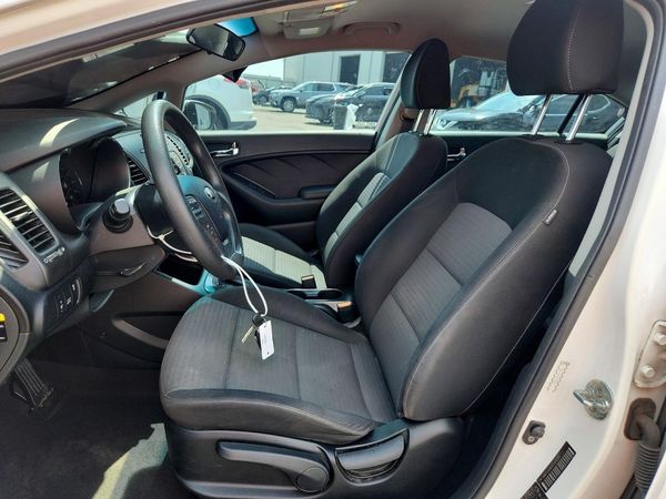 2015 KIA FORTE