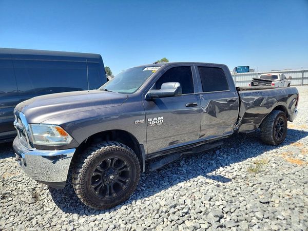 2015 RAM 3500 ST