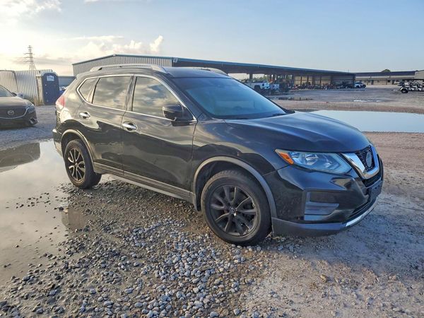2019 NISSAN ROGUE — Passenger 3/4