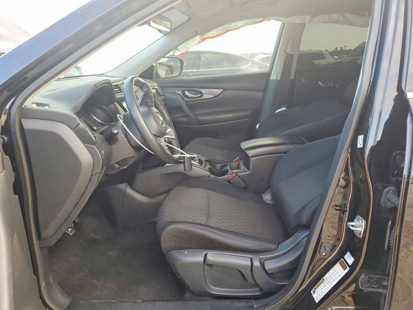 2019 NISSAN ROGUE — DENT