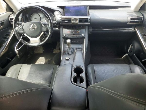 2017 LEXUS IS 300