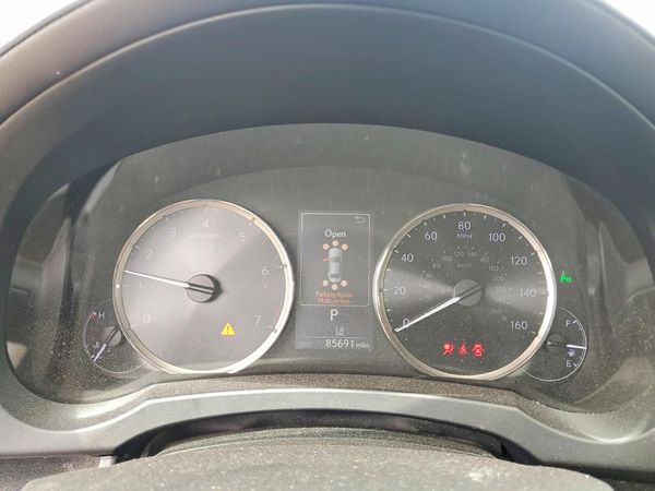 2017 LEXUS IS 300
