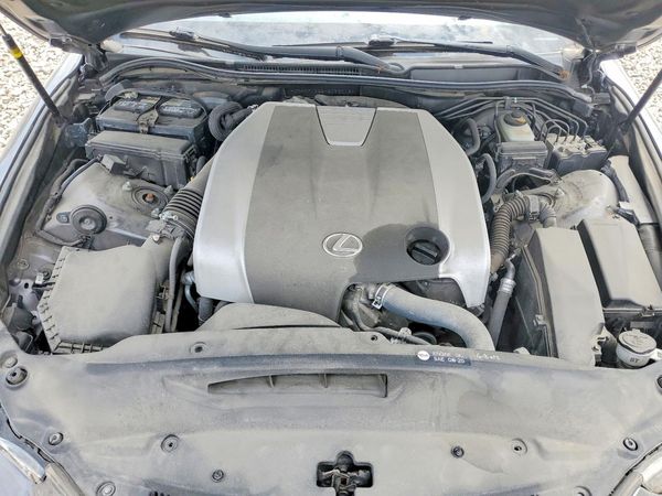 2017 LEXUS IS 300