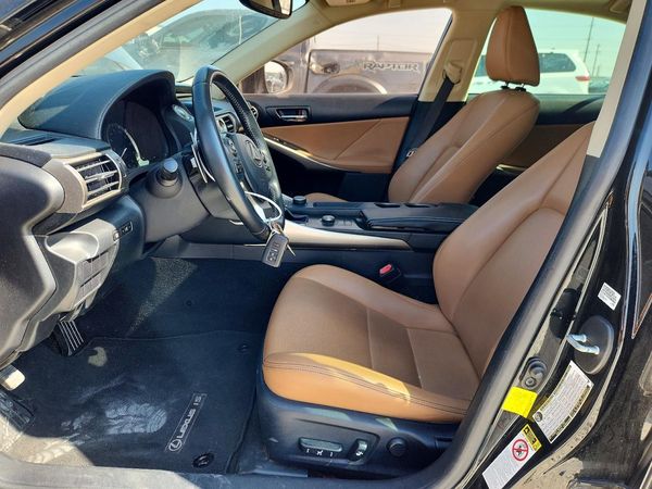 2015 LEXUS IS 250