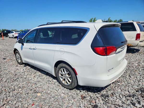 2020 CHRYSLER VOYAGER LXI