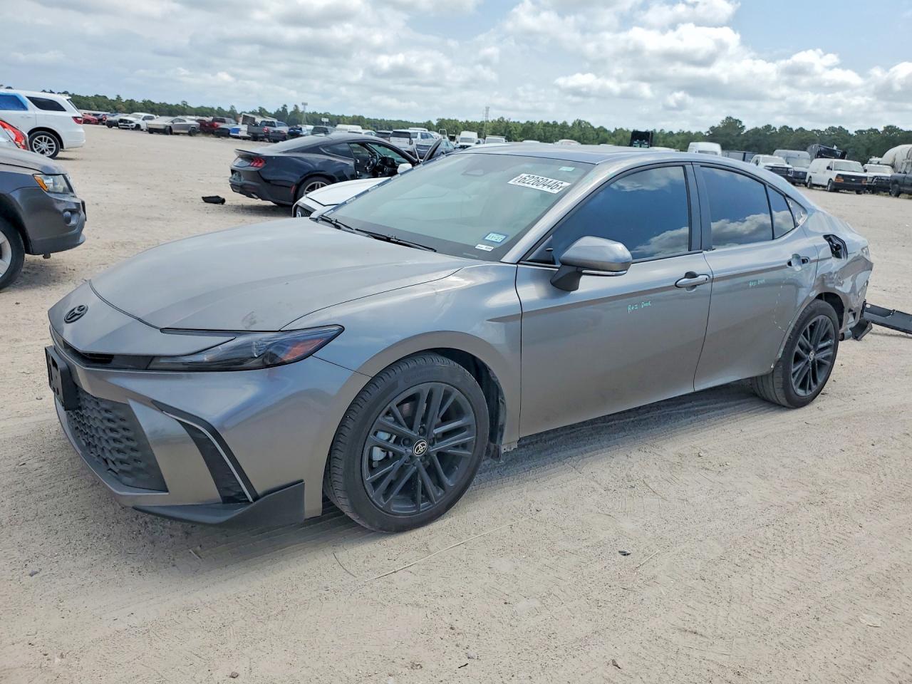 2026 TOYOTA CAMRY