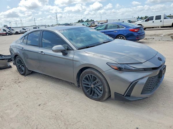 2026 TOYOTA CAMRY