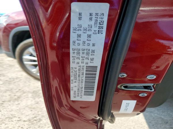 2019 JEEP CHEROKEE