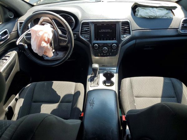 2018 JEEP GRAND CHEROKEE LAREDO 4X4
