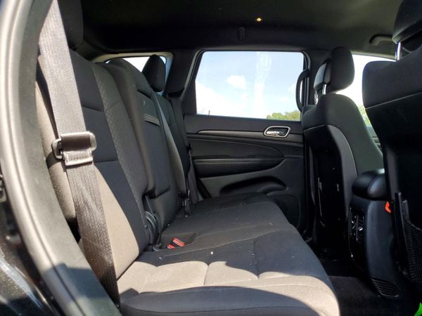 2018 JEEP GRAND CHEROKEE LAREDO 4X4