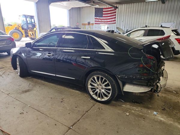 2015 CADILLAC XTS Platinum Edition Vsport