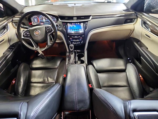 2015 CADILLAC XTS Platinum Edition Vsport