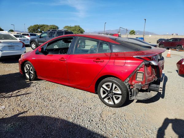 2017 TOYOTA PRIUS