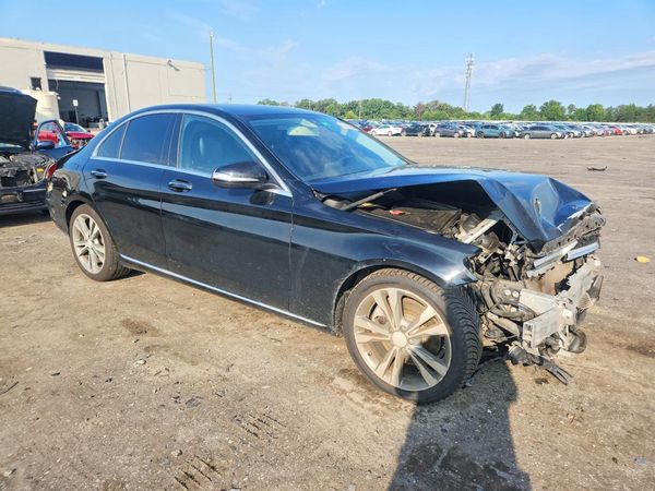2015 MERCEDES-BENZ C