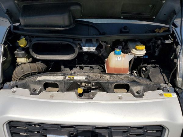 2020 RAM PROMASTER 3500 VF — Engine bay