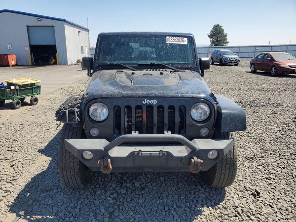 2015 JEEP WRANGLER UNLIMITED SAHARA 4X4
