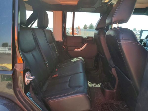 2015 JEEP WRANGLER UNLIMITED SAHARA 4X4