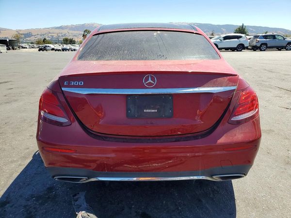 2017 MERCEDES-BENZ E