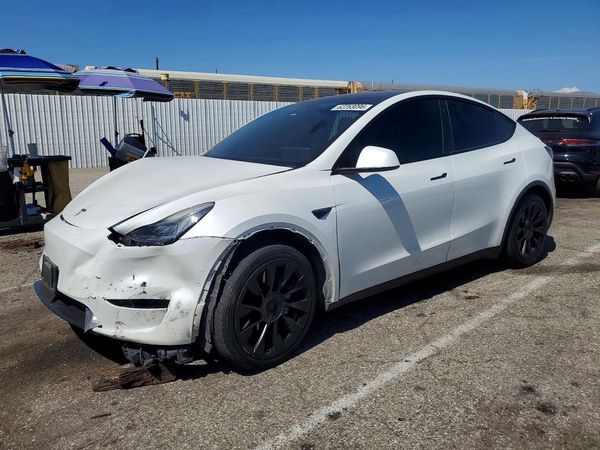 2020 TESLA MODEL Y