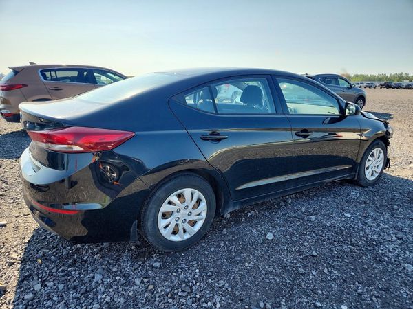 2017 HYUNDAI ELANTRA SE Base