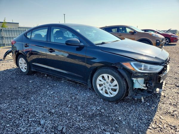 2017 HYUNDAI ELANTRA SE Base