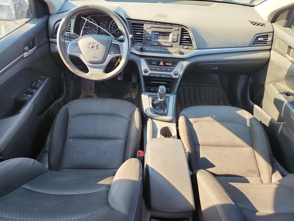 2017 HYUNDAI ELANTRA SE Base