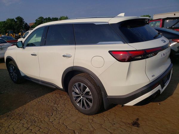 2022 INFINITI QX60 Pure