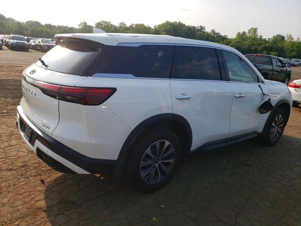 2022 INFINITI QX60 Pure
