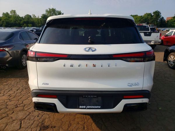 2022 INFINITI QX60 Pure