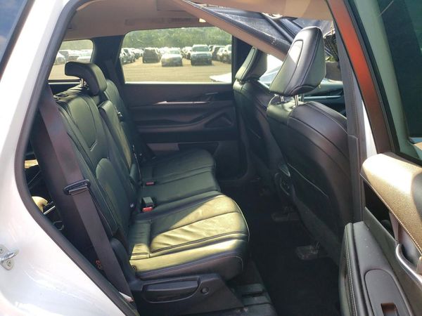 2022 INFINITI QX60 Pure