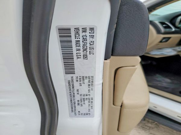2022 JEEP GRAND CHEROKEE WK LAREDO 4X4