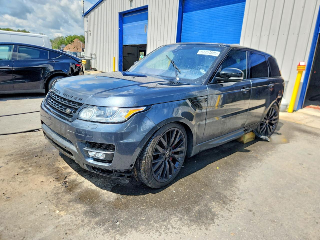 2017 LAND ROVER RANGE ROVER SPORT