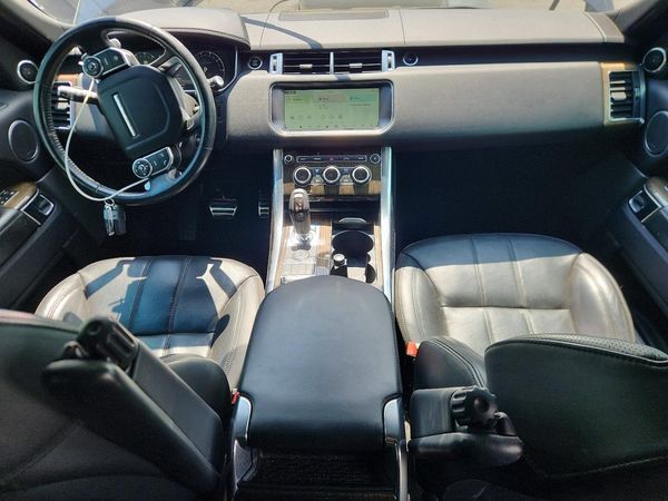 2017 LAND ROVER RANGE ROVER SPORT