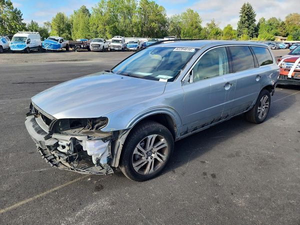 2013 VOLVO XC70