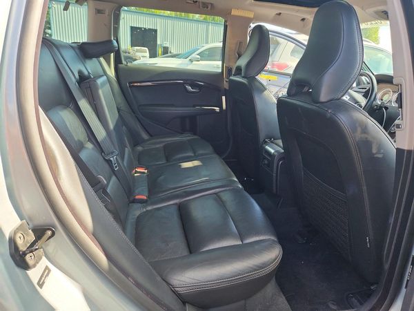 2013 VOLVO XC70