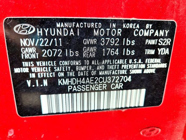 2012 HYUNDAI ELANTRA